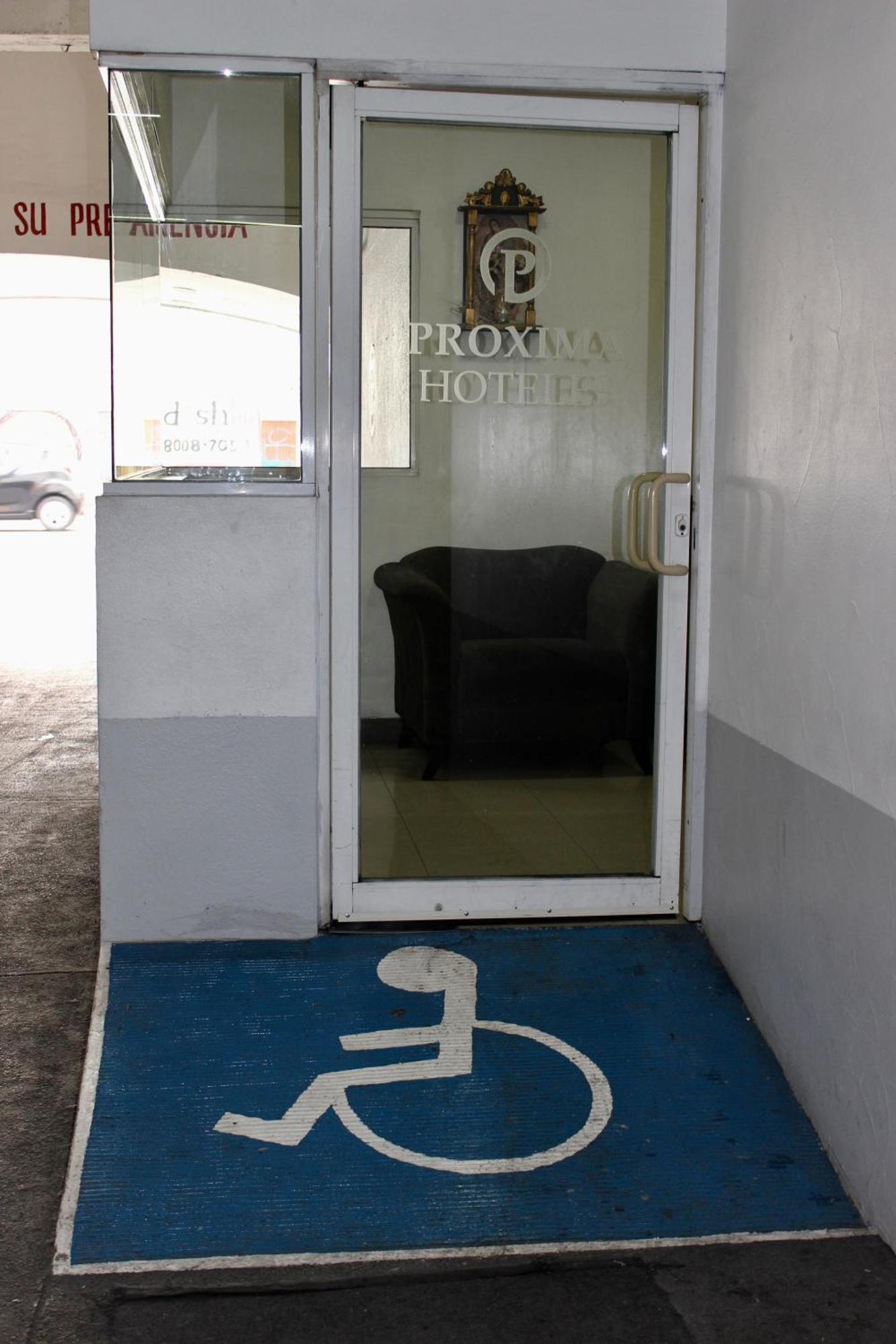 Hotel Plaza del Arco - Monterrey Esterno foto